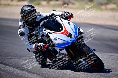 media/Mar-25-2024-Moto Forza (Mon) [[8d4319bd68]]/3-Intermediate Group/Session 3 (Turn 16 Inside)/